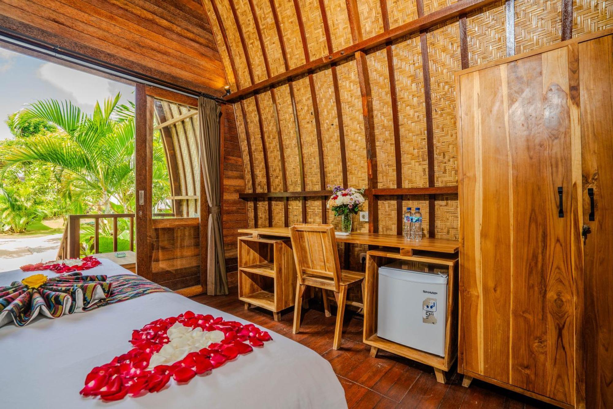 Lumbung Bukit Resort Uluwatu Extérieur photo