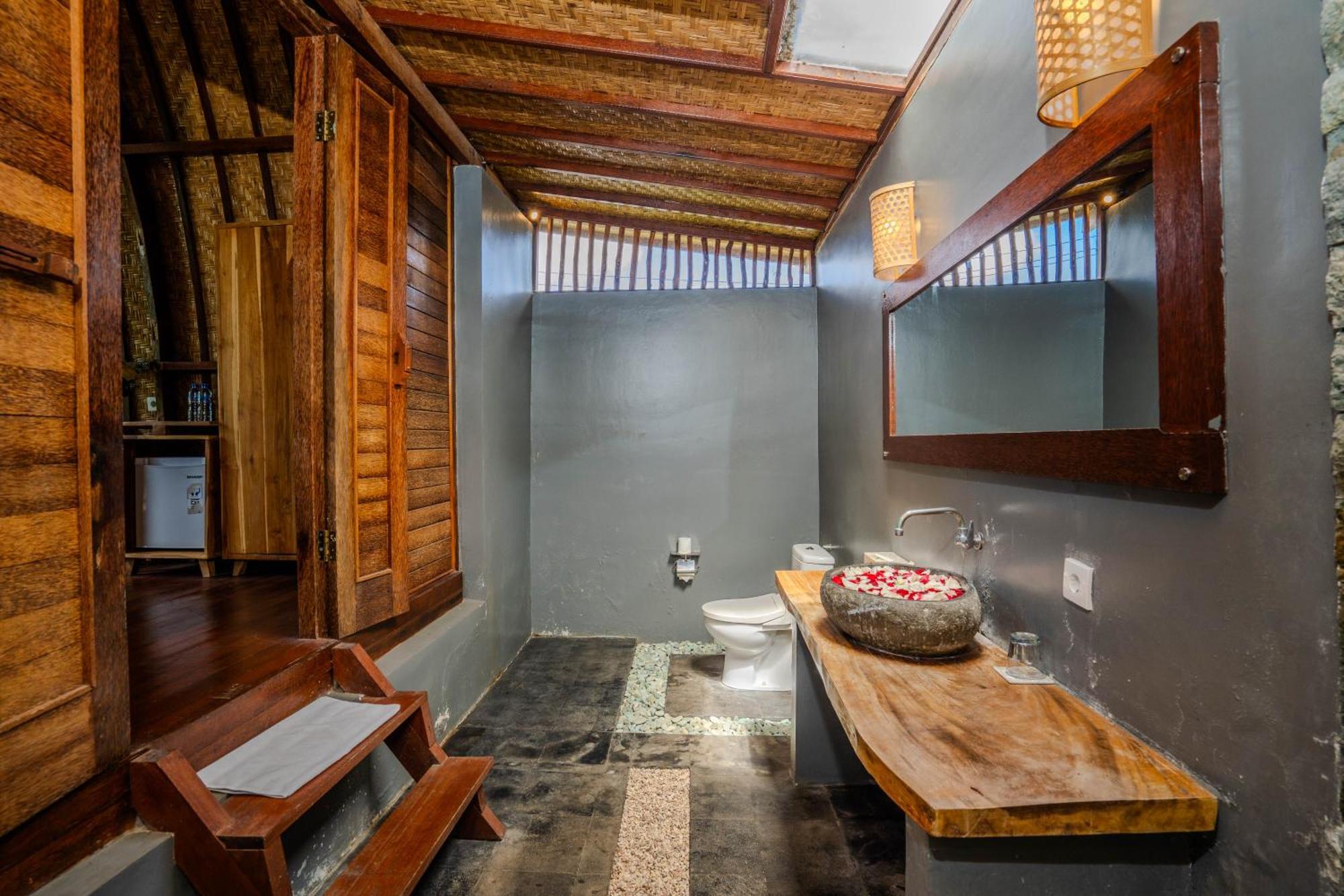 Lumbung Bukit Resort Uluwatu Extérieur photo