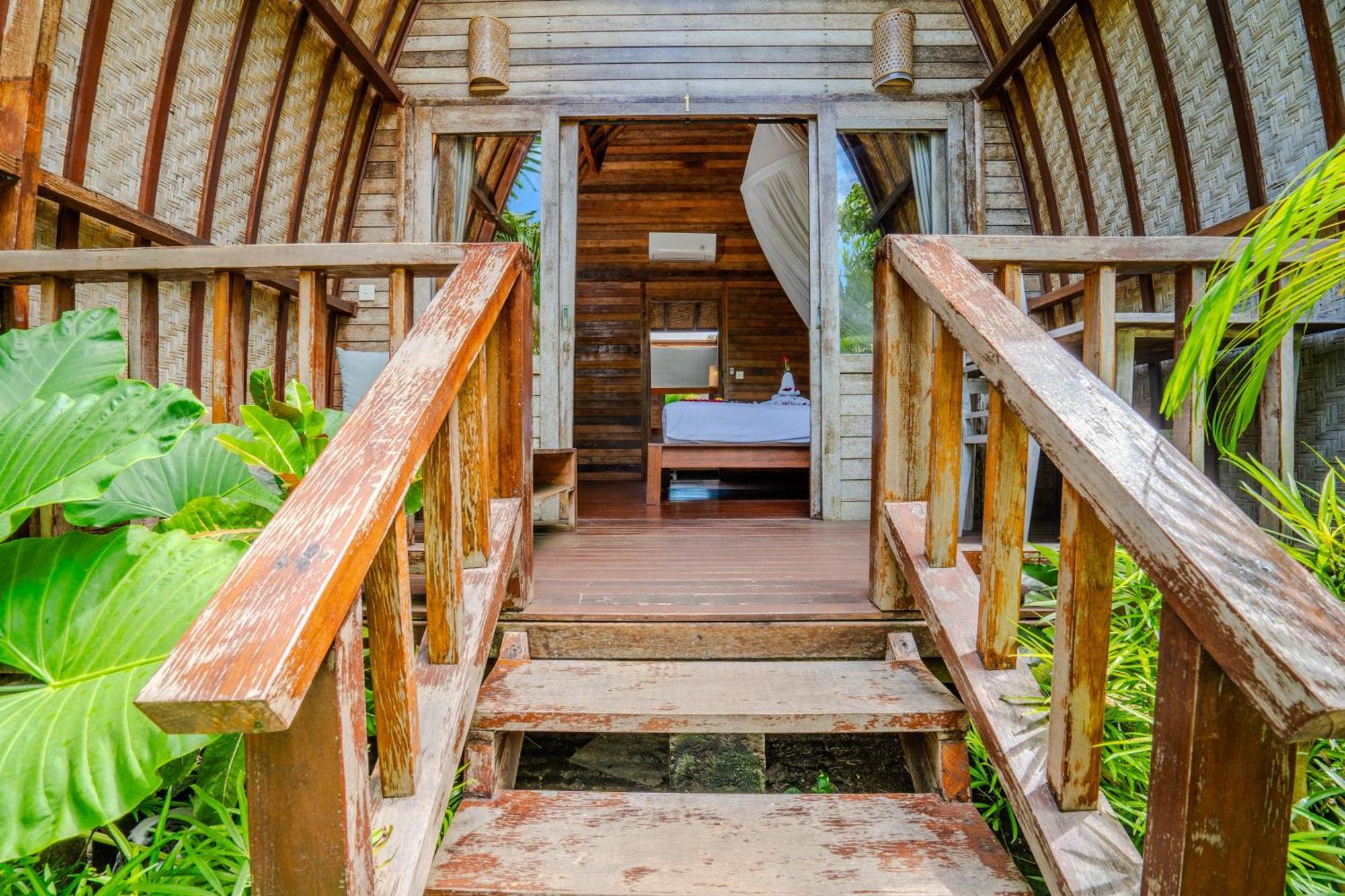 Lumbung Bukit Resort Uluwatu Extérieur photo