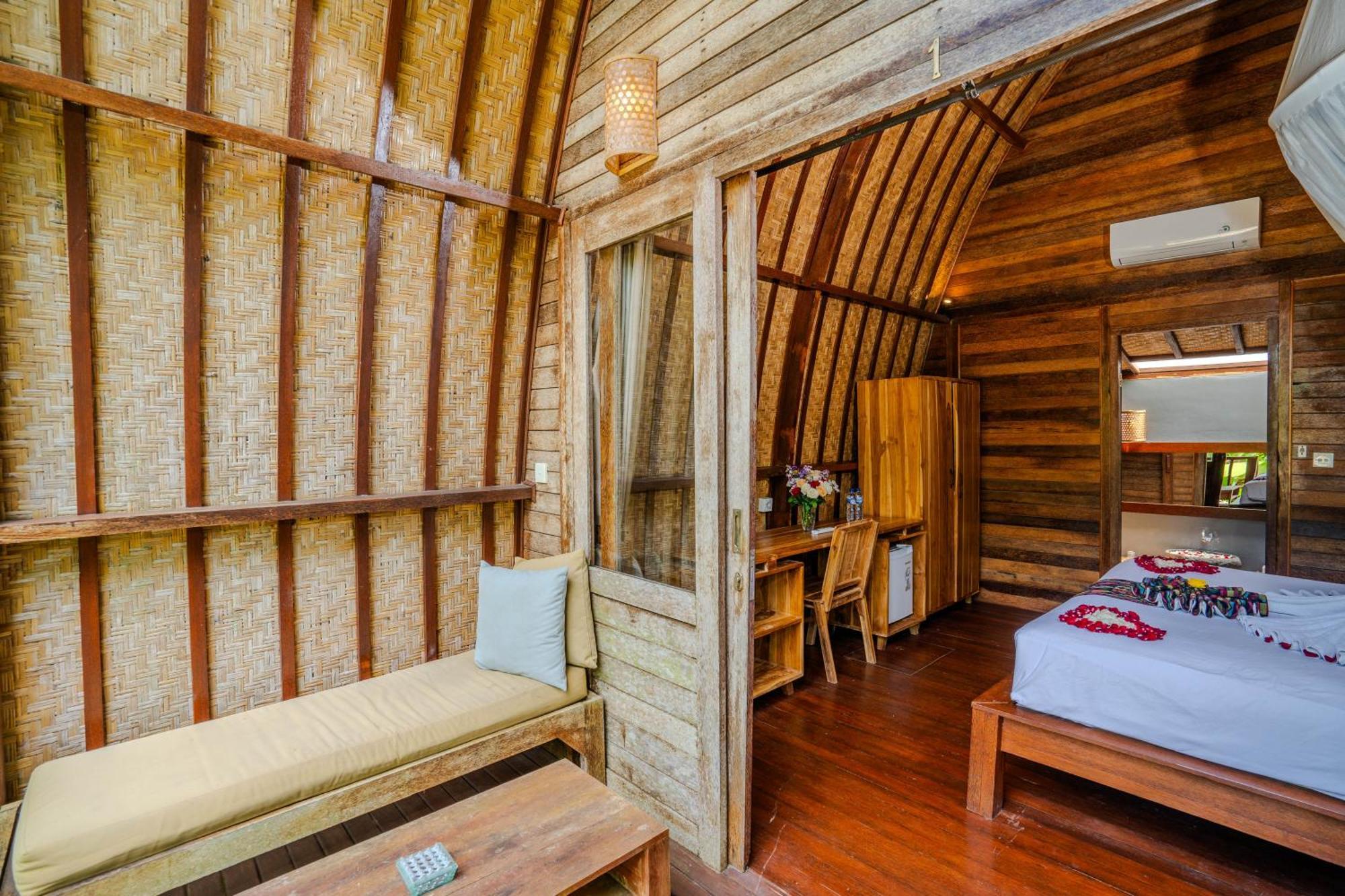 Lumbung Bukit Resort Uluwatu Extérieur photo