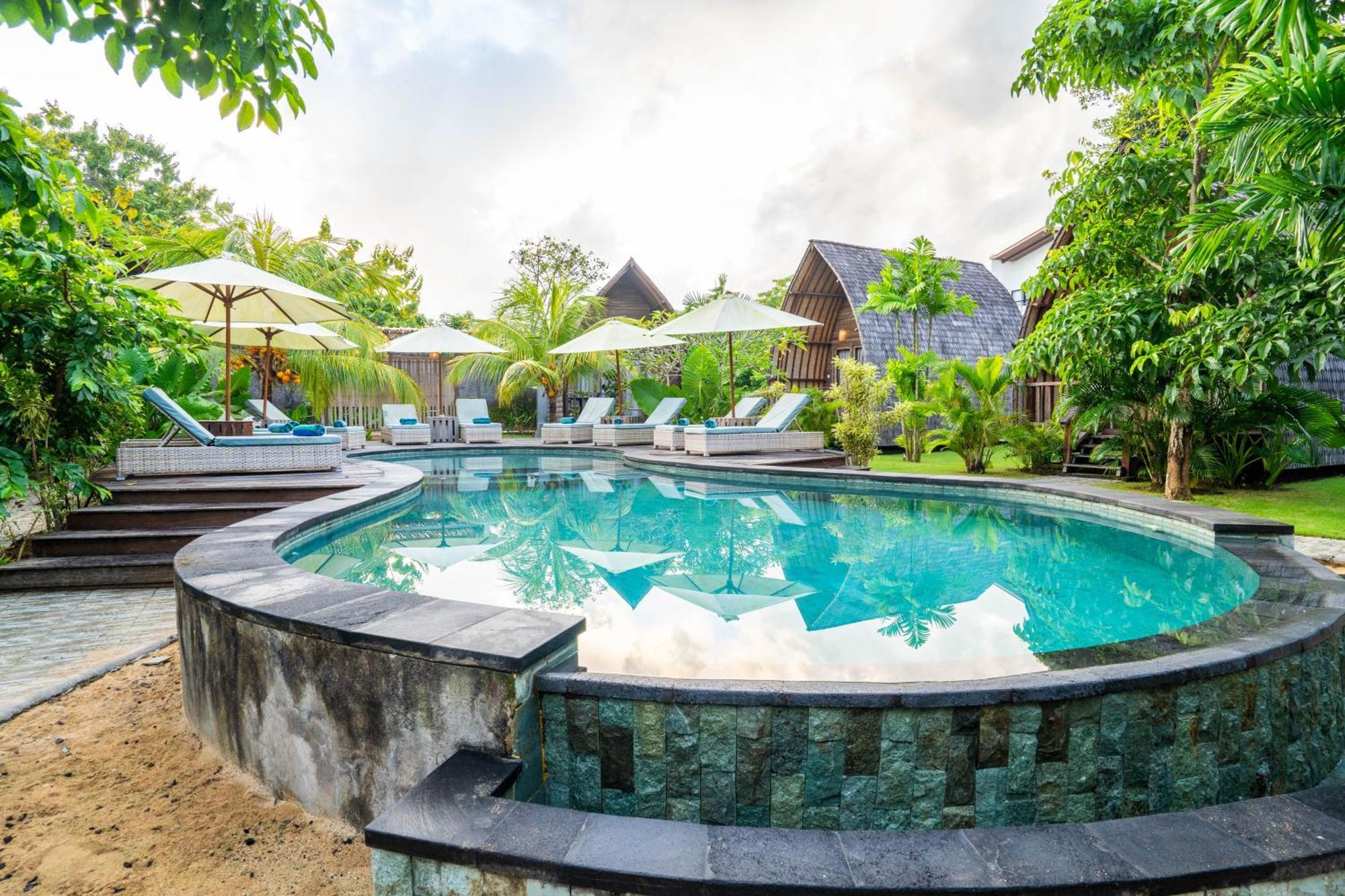 Lumbung Bukit Resort Uluwatu Extérieur photo