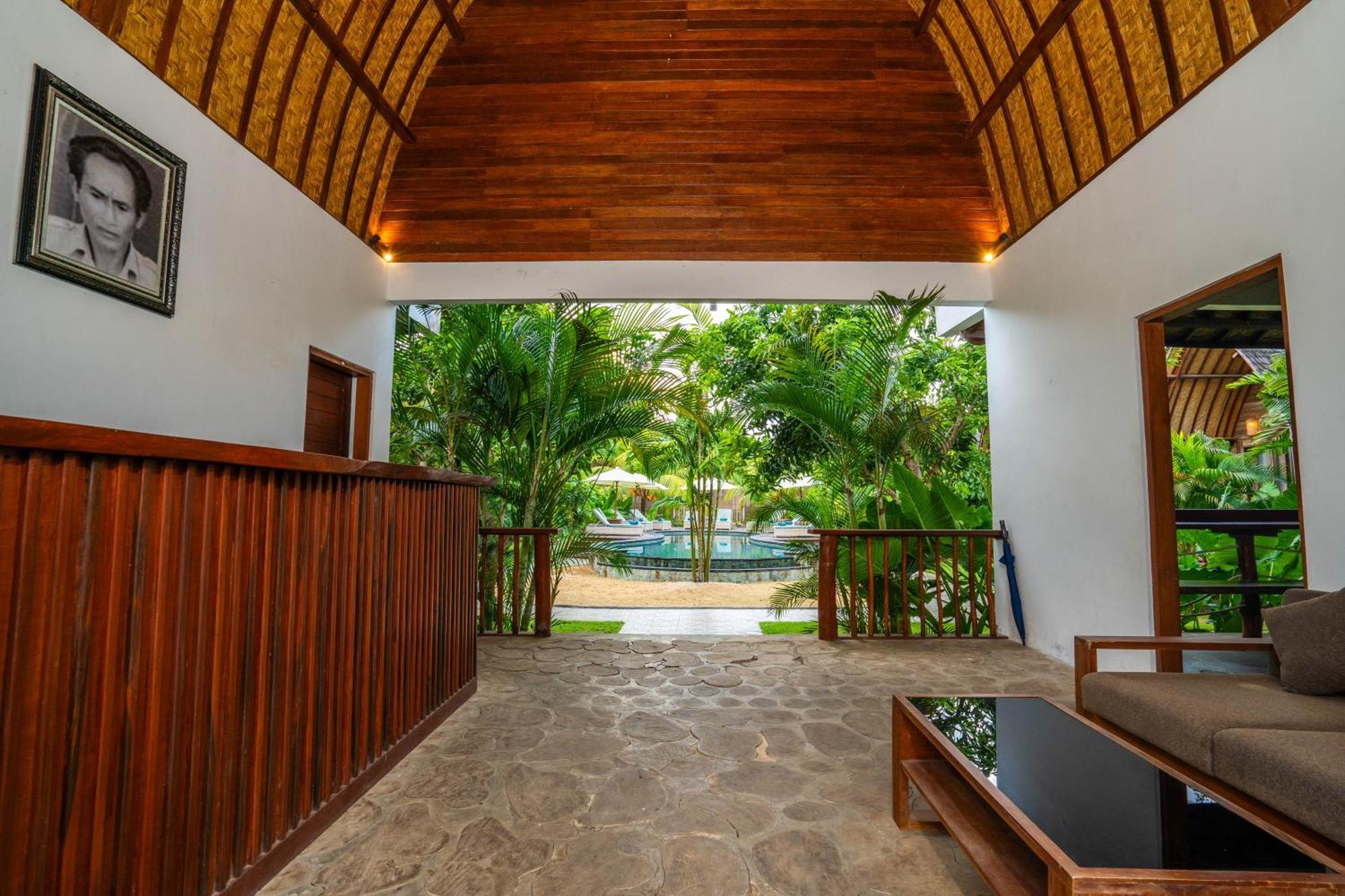 Lumbung Bukit Resort Uluwatu Extérieur photo