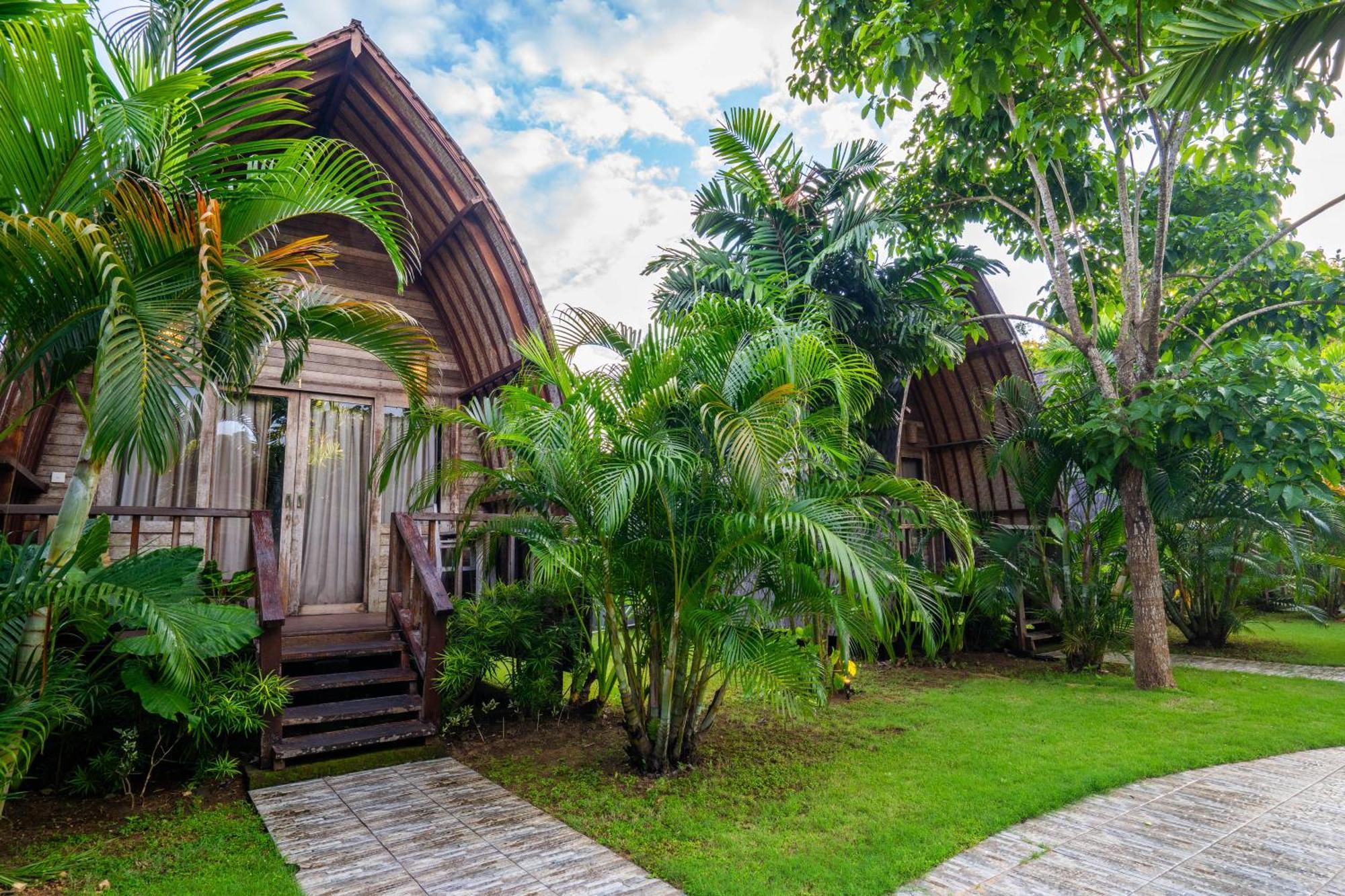 Lumbung Bukit Resort Uluwatu Extérieur photo