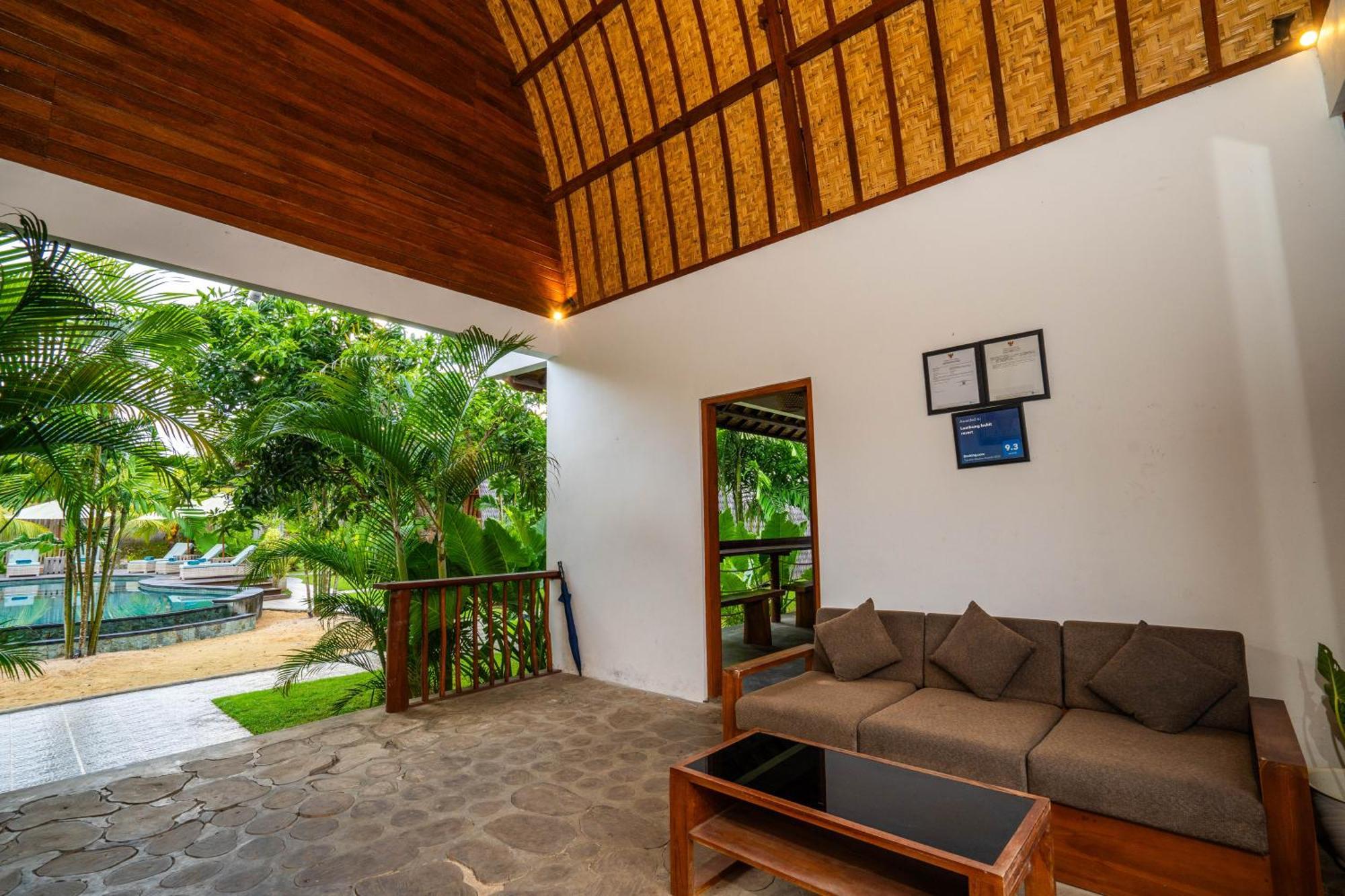 Lumbung Bukit Resort Uluwatu Extérieur photo